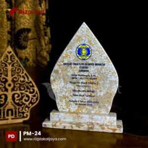 Plakat Marmer Sekolah Tinggi Ilmu Ekonomi