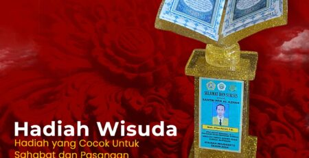 hadiah wisuda