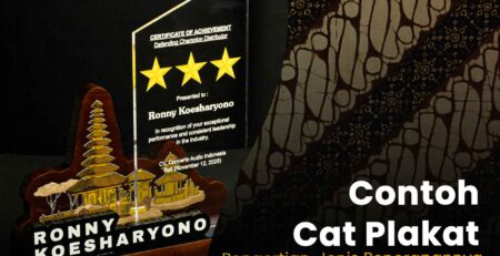 Kw artikel plakat wisuda Contoh Cat Plakat Adalah. vol 10..jpg